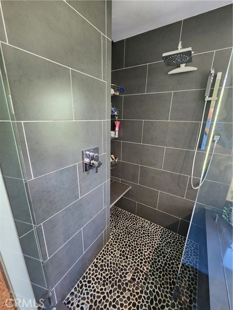507 E Mariposa Drive, Redlands CA: https://media.crmls.org/medias/3cf1a521-89bf-4303-b2a1-14162054f3ef.jpg