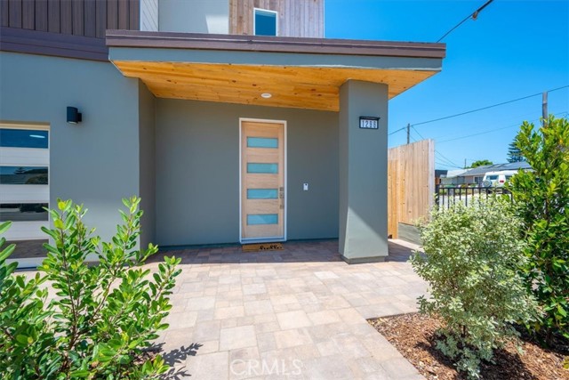 1296 Saratoga Avenue, Grover Beach CA: https://media.crmls.org/medias/3cf1ac58-aeb8-4b50-b1eb-ba425322df19.jpg