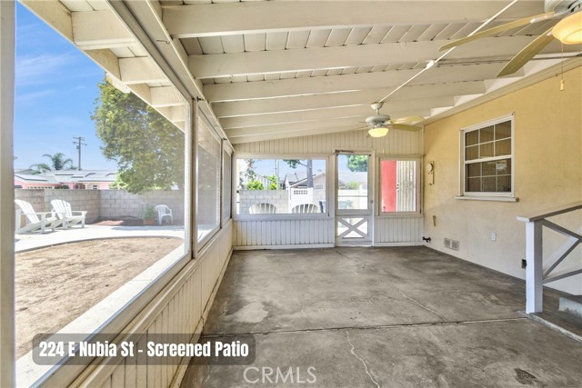 224 E Nubia Street, Covina CA: https://media.crmls.org/medias/3cf27fff-fb46-4e07-9cfb-cb4fa85aeb34.jpg