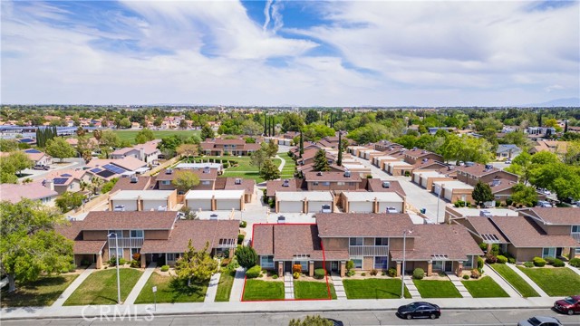 44150 30th W Street, Lancaster CA: https://media.crmls.org/medias/3cf2c619-14b1-49d5-8aea-aa0e14fafc9f.jpg