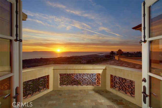 Detail Gallery Image 57 of 75 For 30 Pelican Crest Dr, Newport Coast,  CA 92657 - 5 Beds | 5/2 Baths