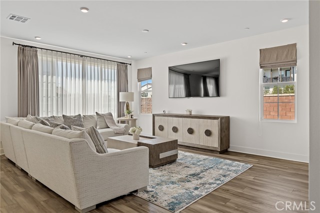 Detail Gallery Image 21 of 67 For 8691 Innovation St, Chino,  CA 91708 - 5 Beds | 4/1 Baths