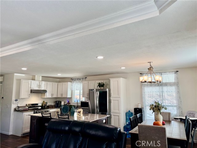 Detail Gallery Image 4 of 20 For 657 Lebec #36,  Lebec,  CA 93243 - 2 Beds | 2 Baths