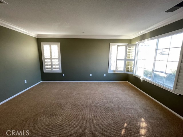 Detail Gallery Image 8 of 16 For 631 Marbella Ct, Oxnard,  CA 93035 - 4 Beds | 3/1 Baths