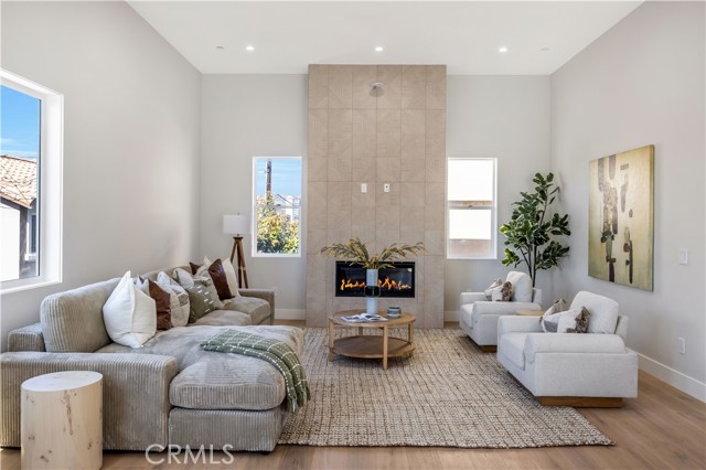2405 Mathews Avenue, Redondo Beach CA: https://media.crmls.org/medias/3cf57475-1228-4c78-8937-65f31b693e39.jpg