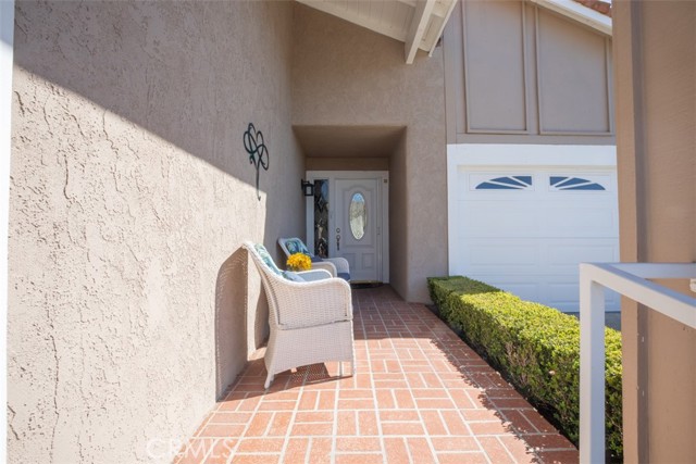 Detail Gallery Image 3 of 40 For 27671 via Granados, Mission Viejo,  CA 92692 - 2 Beds | 2 Baths