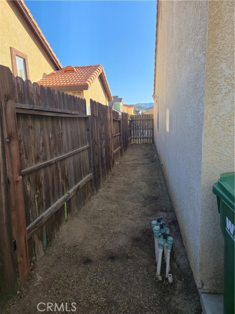 Detail Gallery Image 46 of 50 For 1847 Heritage Lane, Palmdale,  CA 93551 - 3 Beds | 2 Baths