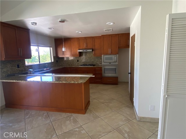 72772 Skyward, Palm Desert CA: https://media.crmls.org/medias/3cf67cfb-572b-47c2-8386-650147355892.jpg
