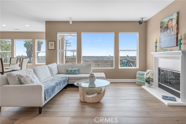 Detail Gallery Image 33 of 74 For 2340 Monte Verde Dr, Signal Hill,  CA 90755 - 3 Beds | 3 Baths