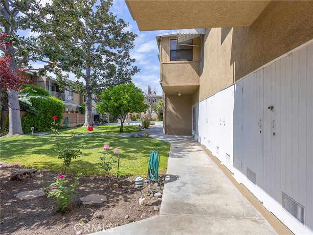 Detail Gallery Image 25 of 27 For 1901 Peyton Ave #T,  Burbank,  CA 91504 - 1 Beds | 1 Baths