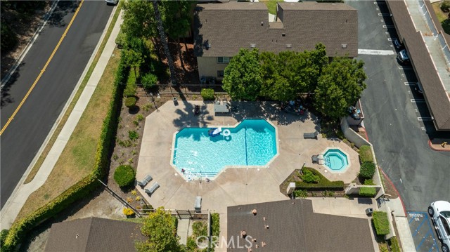 26058 Serrano Court, Lake Forest CA: https://media.crmls.org/medias/3cf8d69b-3097-4c41-ad2c-ddcb64cf32e2.jpg