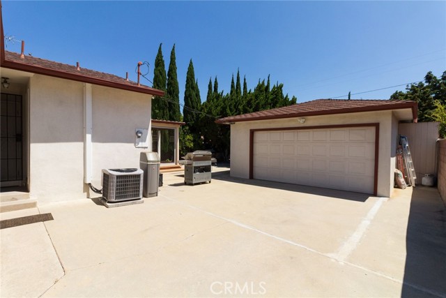 902 Firmona Avenue, Redondo Beach, California 90278, 3 Bedrooms Bedrooms, ,2 BathroomsBathrooms,Residential,Sold,Firmona,SB23129929