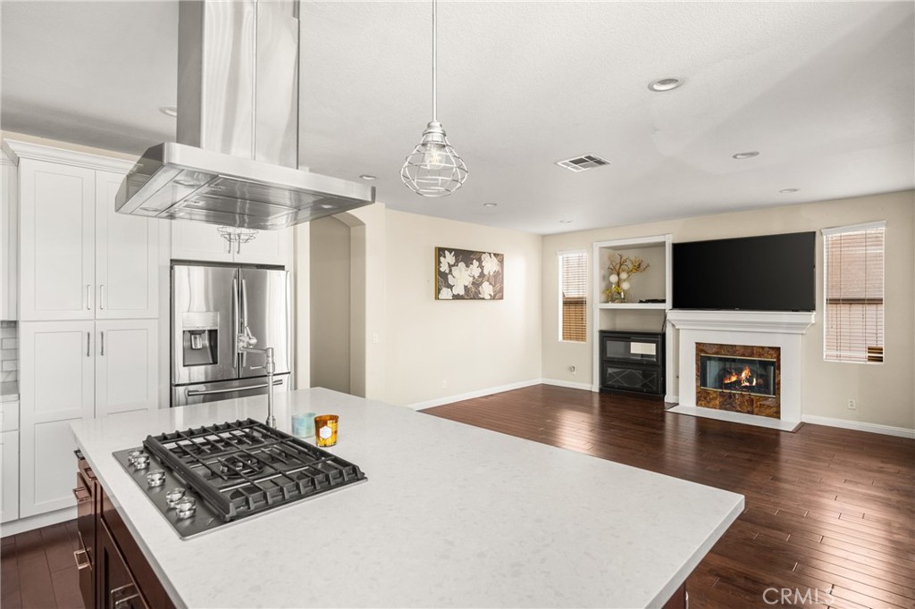 3cf9786c 9828 4d42 935e 845eb2048e51