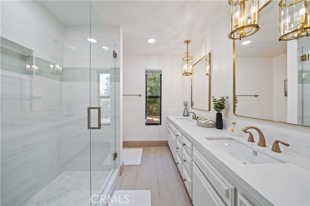 23192 De Anza Road, Temecula CA: https://media.crmls.org/medias/3cf9827c-fa4d-4b0b-a87f-66a9a930fe0d.jpg