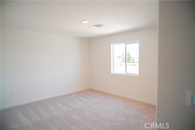 132 Ornelas Trail Lane, Merced CA: https://media.crmls.org/medias/3cf9d8d0-b31c-4f6c-84cf-9e5f96296db6.jpg