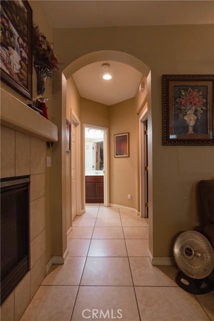 Detail Gallery Image 12 of 50 For 1492 Antioch Ct, Merced,  CA 95348 - 5 Beds | 2/1 Baths