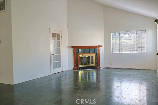 Detail Gallery Image 4 of 19 For 2214 W 239th St, Torrance,  CA 90501 - 3 Beds | 2 Baths