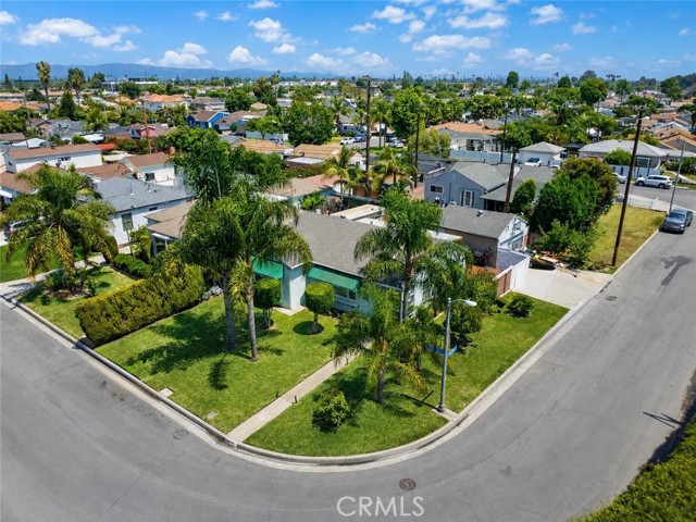 Front Image Thumbnail for CRMB26103756