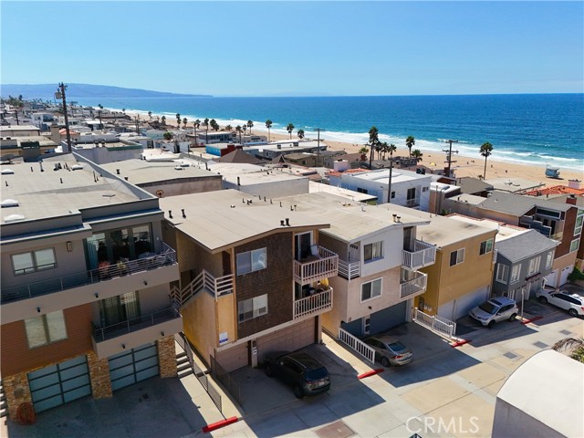 200 43rd Street, Manhattan Beach, California 90266, ,Residential Income,For Sale,43rd,SB25194552