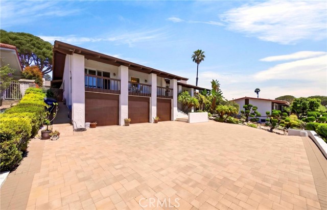 30060 Avenida Esplendida, Rancho Palos Verdes, California 90275, 4 Bedrooms Bedrooms, 0 ,3 BathroomsBathrooms,Residential,For Sale,Avenida Esplendida,0,SB26134365