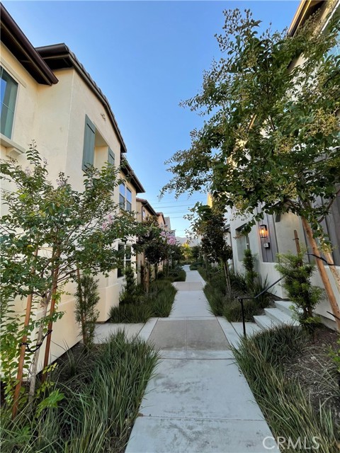 15992 Jamie Lane, Fontana CA: https://media.crmls.org/medias/3cfd0d0e-48e7-4a5e-bb3c-25d633e06b51.jpg