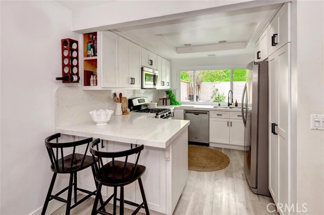 Front Image Thumbnail for CROC25272160