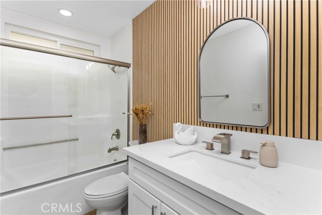 304 N Dearborn, Redlands CA: https://media.crmls.org/medias/3cfdc324-6be7-4aa3-ab0f-e5f64e874910.jpg