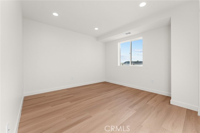 Detail Gallery Image 31 of 34 For 902 W Hert St, Colton,  CA 92324 - 4 Beds | 2/1 Baths