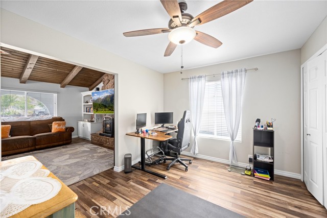 Detail Gallery Image 10 of 34 For 19927 Athenon Ave, Perris,  CA 92570 - 3 Beds | 2 Baths