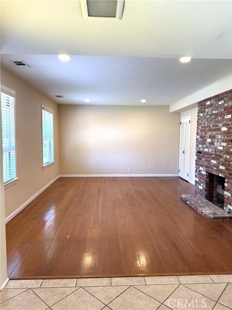Detail Gallery Image 3 of 24 For 345 Walnut Ave, Arcadia,  CA 91007 - 3 Beds | 3 Baths