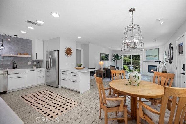 Detail Gallery Image 14 of 51 For 3284 San Amadeo #D,  Laguna Woods,  CA 92637 - 1 Beds | 2 Baths