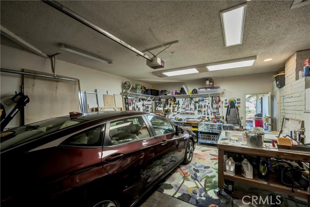 18682 North Shore Drive, Hidden Valley Lake CA: https://media.crmls.org/medias/3d014cb0-15d7-4697-b2bf-0806cbfdd8e4.jpg