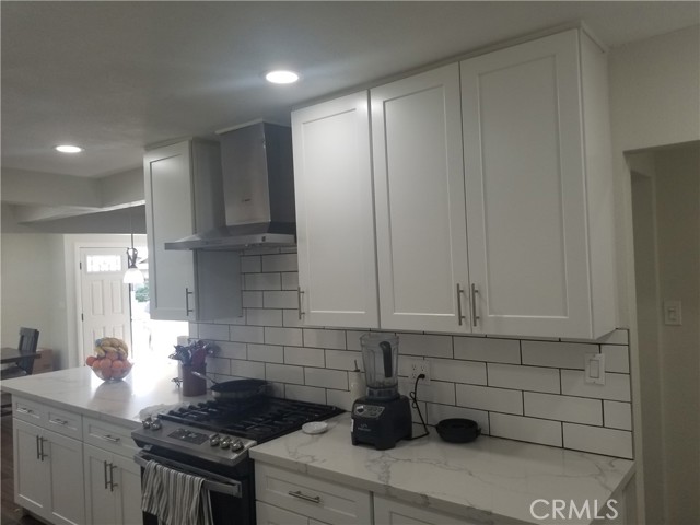 11871 162nd, Norwalk CA: https://media.crmls.org/medias/3d0173ef-2af0-4501-b37c-604d672e0658.jpg
