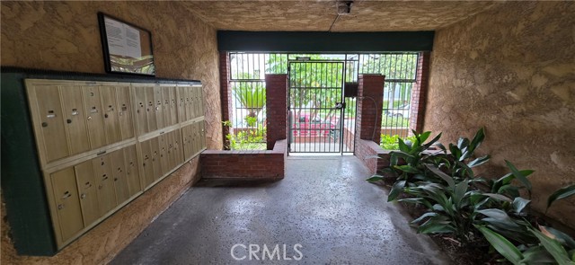 715 S Webster Avenue, Anaheim CA: https://media.crmls.org/medias/3d02419e-c93a-4202-9afe-bd3142375be7.jpg