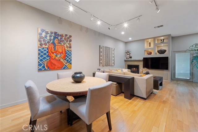 Detail Gallery Image 15 of 54 For 3601 Cananea, Encino,  CA 91436 - 6 Beds | 5/1 Baths