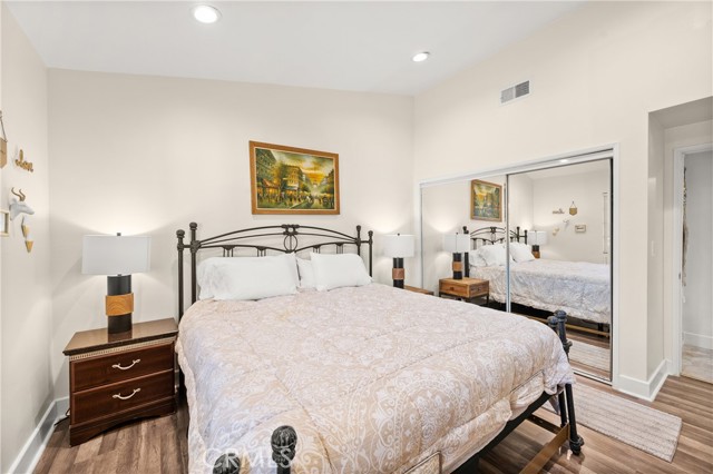 6045 Sausalito Avenue, Woodland Hills CA: https://media.crmls.org/medias/3d026d52-e2ba-48f4-a304-3d1058565bbb.jpg
