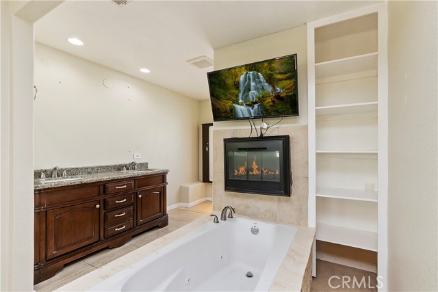 Detail Gallery Image 13 of 23 For 35197 Sunshine Dr, Thousand Palms,  CA 92276 - 2 Beds | 2 Baths