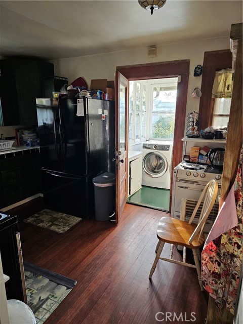 Detail Gallery Image 14 of 26 For 1820 N Bush, Santa Ana,  CA 92706 - 3 Beds | 2 Baths