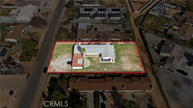 Detail Gallery Image 4 of 21 For 13073 Mohawk, Apple Valley,  CA 92308 - – Beds | – Baths