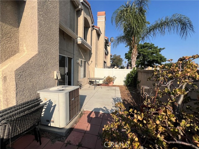 Detail Gallery Image 2 of 21 For 7685 Haven Ave, Rancho Cucamonga,  CA 91730 - 3 Beds | 3 Baths