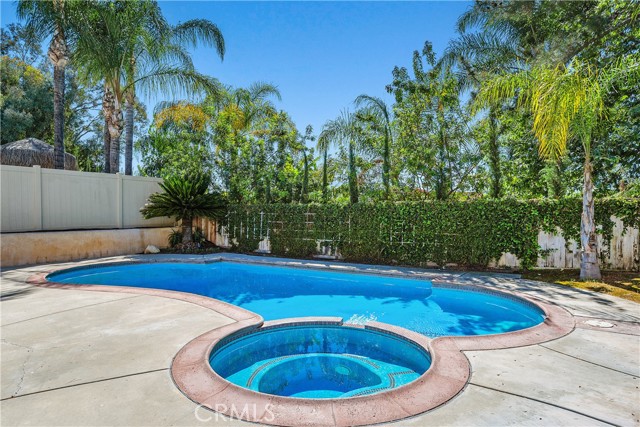 Detail Gallery Image 38 of 42 For 31665 via Cordoba, Temecula,  CA 92592 - 4 Beds | 3 Baths