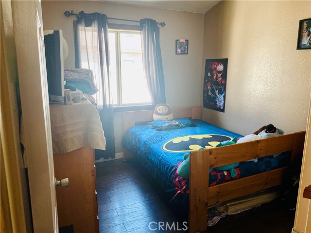 13522 Glenoaks Boulevard, Sylmar CA: https://media.crmls.org/medias/3d05f96d-cf91-4121-9d4a-7a57f9112329.jpg