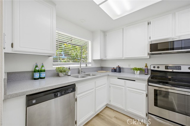 Detail Gallery Image 17 of 49 For 31 Dogwood, Aliso Viejo,  CA 92656 - 2 Beds | 1/1 Baths