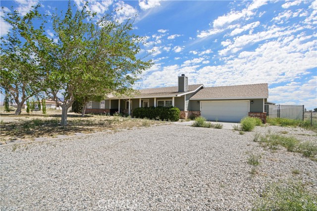 Detail Gallery Image 4 of 45 For 49452 87th St, Lancaster,  CA 93536 - 4 Beds | 2 Baths