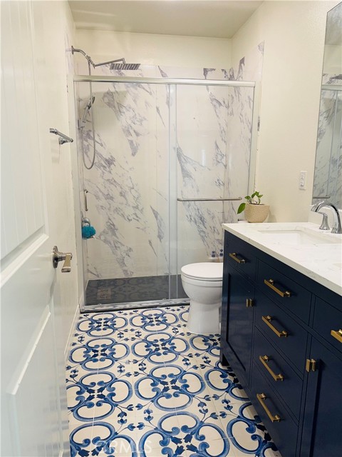 13949 Blossom Way, Eastvale CA: https://media.crmls.org/medias/3d070121-ec7b-441c-8634-9470246c0746.jpg