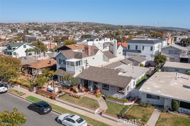 310 Marigold Avenue, Corona Del Mar (newport Beach), CA, 92625 310 Marigold Avenue, Corona Del Mar (newport Beach), CA, 92625