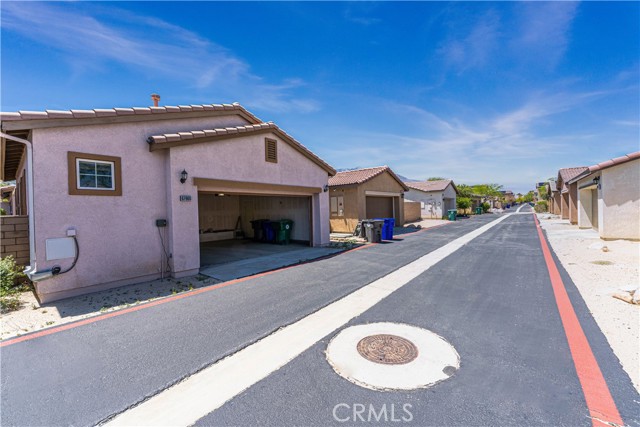 67960 Rio Vista Drive, Cathedral City CA: https://media.crmls.org/medias/3d073bfb-6696-4fb0-b51b-b6609550ac05.jpg