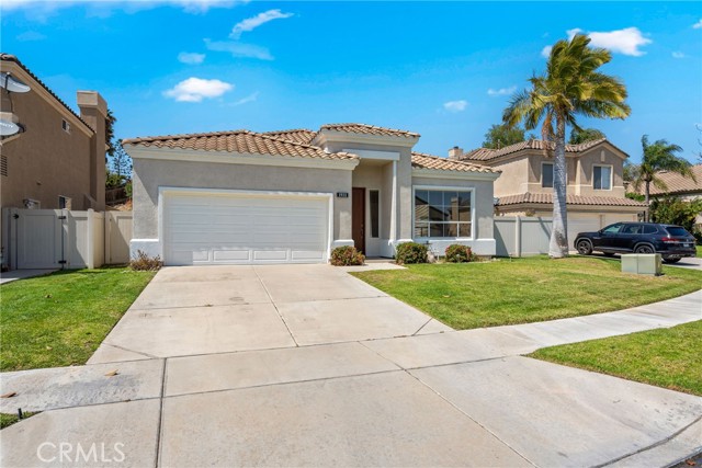 1931 Madera Circle, Corona CA: https://media.crmls.org/medias/3d073d4e-e1b9-4b07-877d-f94273f9265c.jpg