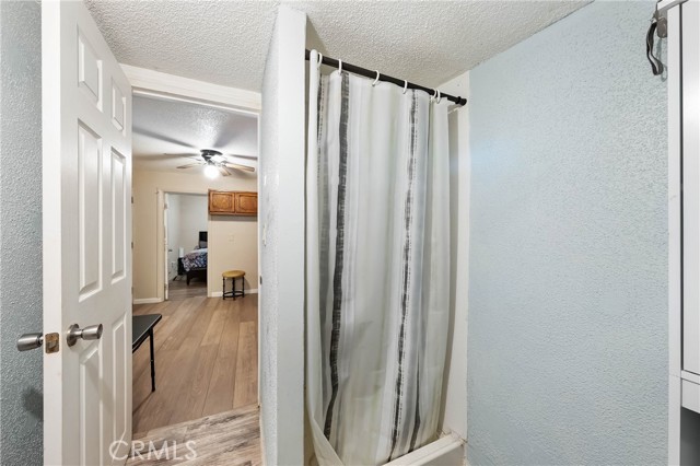 Detail Gallery Image 25 of 37 For 13510 Lower Lakeshore Dr, Clearlake,  CA 95422 - 4 Beds | 2 Baths