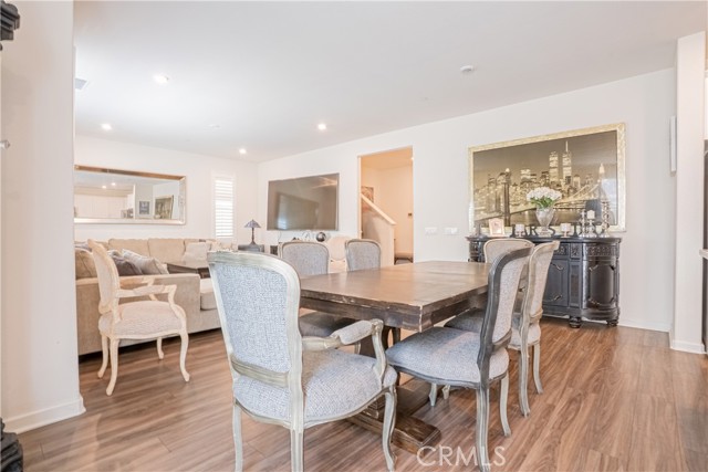 Detail Gallery Image 6 of 25 For 467 N Pinewood, Rialto,  CA 92376 - 4 Beds | 3 Baths